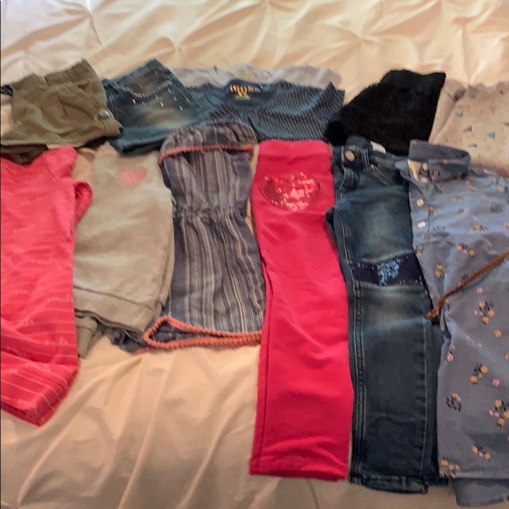 Girls 5/6 Bundle Sale (12) Pieces total